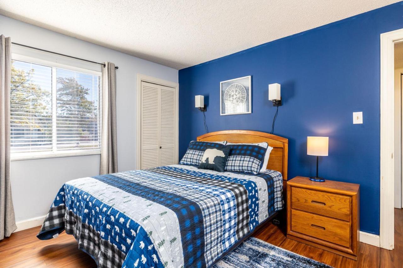 Wow Views!!-Mountain Escape-Outdoor Pool-Close To Downtown-Wifi-Cable-Private Balcony Gatlinburg Exterior photo